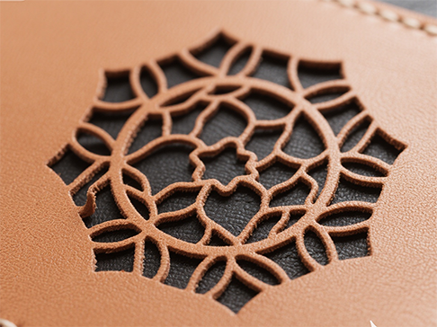 भिजुअल लेजर कन्ट्रोलर र नन-भिजुअल लेजर कन्ट्रोलर।